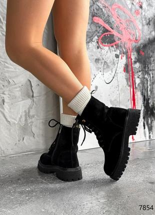 Черные натуральные замшевые зимние ботинки на шнурках шнуровке толстой подошве зима замш8 фото