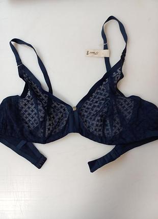 Бюст новый р.34в