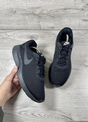 Nike kaishi