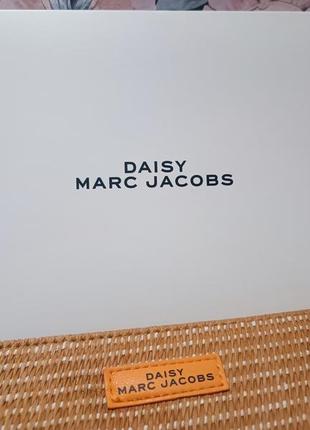 Косметичка marc jacobs соломенная с вышивкой7 фото