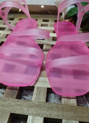 Нежно розовые силиконовые босоножки 😍🤤3 фото
