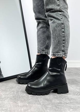 Кожаные зимние ботинки