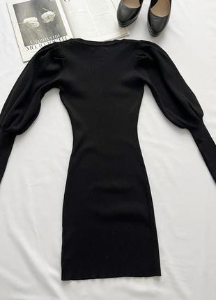Платье по фигуре с объемными рукавами kaalido5 фото