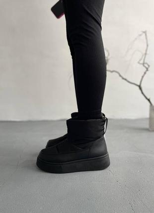 Дутики черные ботинки