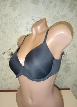 Бюстгальтер черный с пуш-ап  hunkemoller  р. 75с/34с2 фото