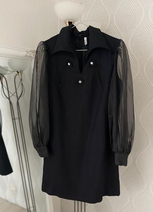 Черное мини платье с рукавами из фатина и воротничком в размере s