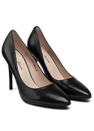 Класичні туфлі жіночі шкіряні чорні, закритий 1957т