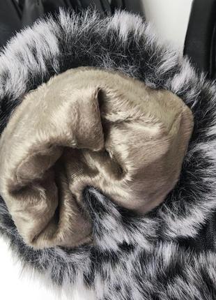 Кожаные утепленные перчатки ugg с мехом кролика