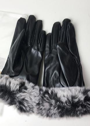 Кожаные утепленные перчатки ugg с мехом кролика4 фото