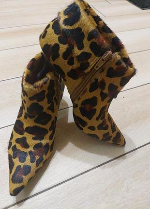 Ботинки бомбезные очень удобны и с крутым принтом