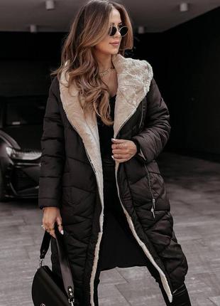 Куртка пальто жіноча тепла зимова стьобана на зиму базова з капюшоном утеплена хутром чорна бежева коричнева пуховик батал довга