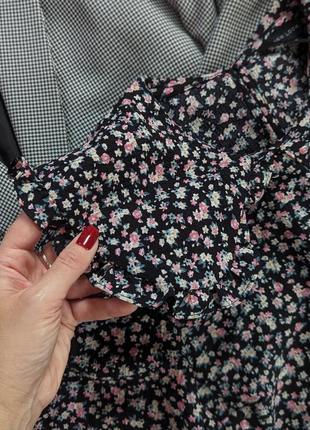 Блуза в квітковий принт з великим трендовим коміром new look4 фото