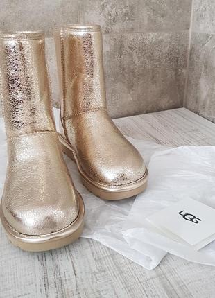 Жіночі зимові угі ugg