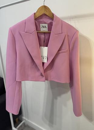 Рожевий вкорочений піджак жакет блейзер zara