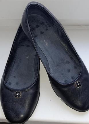 Туфли для девочки