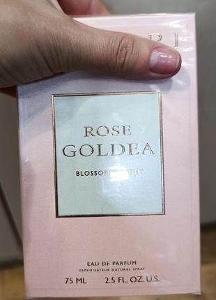 Ежедневный аромат для женщин rose goldea blossom delight bvlgari