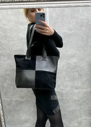 Чорна — велика, стильна та елегантна сумка на блискавці зі вставками з натуральної замші8 фото