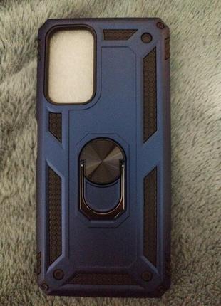 Чехол на телефон