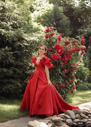Выпускное/вечернее красное платье5 фото