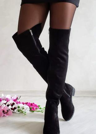 Зимові замшеві ботфорти високі чоботи з натуральної шкіри замші на низькій підошві низькі демісезонні чобітки7 фото