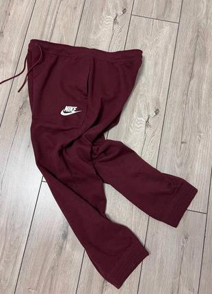 Женские спортивные штаны nike l