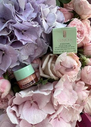 Clinique крем під очі зволоження antyage