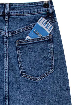 Длинная джинсовая юбка миди на пуговицах голубого цвета4 фото