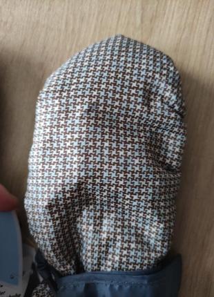 Фирменные детские термо варежки thinsulate , германия , размер 5. на 7-8 лет .