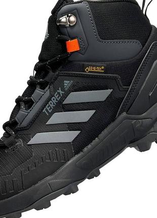 Чоловічі зимові кросівки adidas terrex swift r gore tex чорні високі до -21*с адідас терекс термо (b)9 фото