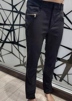 Черные брюки от zara с молниями на бедрах 44-46 размер