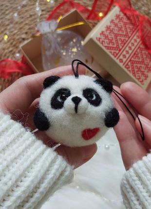 Новогодняя игрушка панда, елочный шар панда ручной работы3 фото