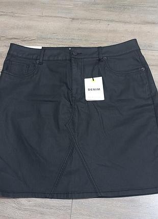 Юбка с напылением под кожу 16р.новая