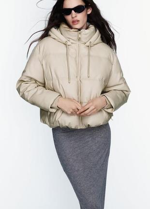 Вітронепроникний укорочений стьобаний анорак зі штучної шкіри zara