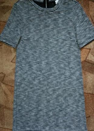 Сукня прямого крою з щільної фактурної тканини3 фото