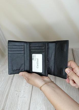 Лакований шкіряний гаманець cardinal3 фото