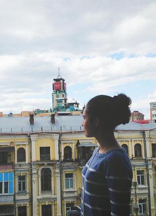 Серо-голубая кофточка в полосу 5
