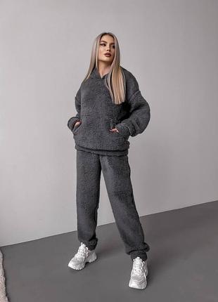 Спортивний костюм4 фото