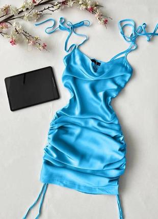 Атласное платье мини-короткое стильное на бретелях на завязках облегающая атлас7 фото