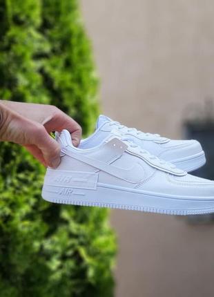 Жіночі кросівки  nike air force 1 shadow білі з блакитним і пудрою3 фото