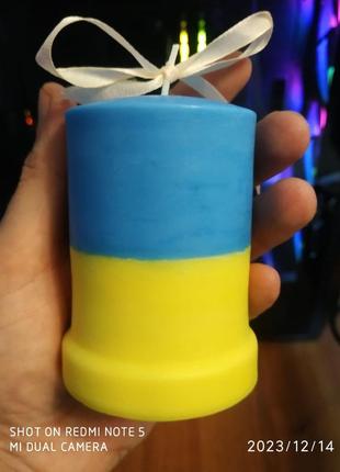 Свеча с гербом украины7 фото