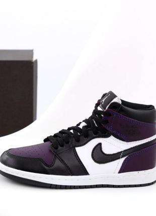 Мужские кроссовки nike air jordan 1 retro white black purple фиолетового с черным и белым цветами