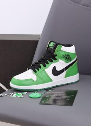Чоловічі кросівки nike air jordan 1 retro white green black зеленого з білим та чорним кольорів