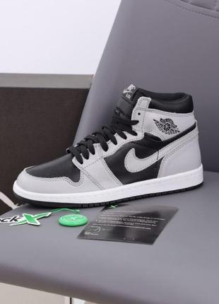 Чоловічі кросівки nike air jordan 1 whiteblack black grey сірого з чорним кольорів