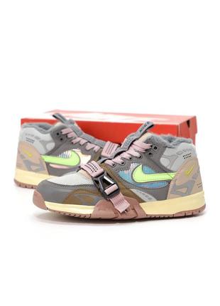 Зимові чоловічі кросівки nike air trainer 1 winter grey fur сірого кольору з хутром