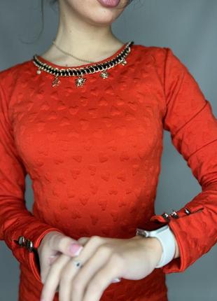 Жіноча червона сукня7 фото