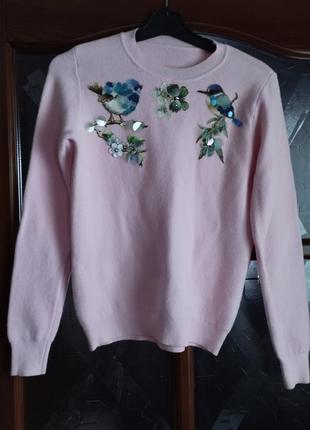 Очень красивый кашемировый свитерик