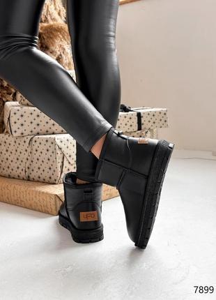 Стильні чорні жіночі зимові уггі з хутром шкіряні/натуральна шкіра-жіноче взуття на зиму10 фото