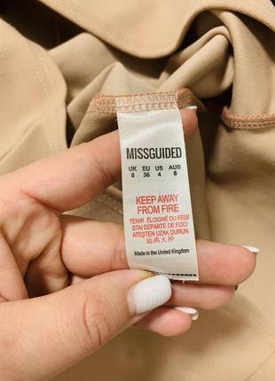 Брендовое нежное женское платье длины мини с переплетом от missguided6 фото