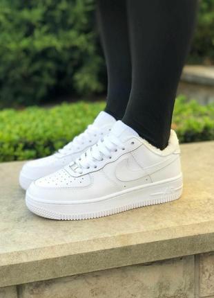 Кроссовки унисекс зимние белые nike air force 1 low white fur5 фото