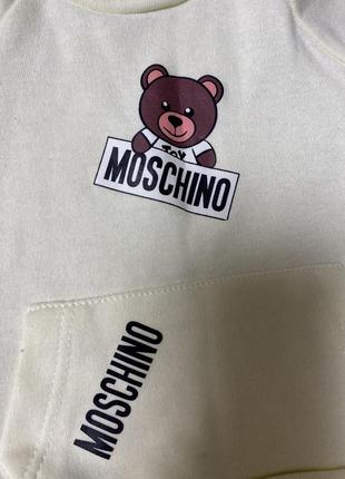 Кофта 0-3 мес moschino2 фото